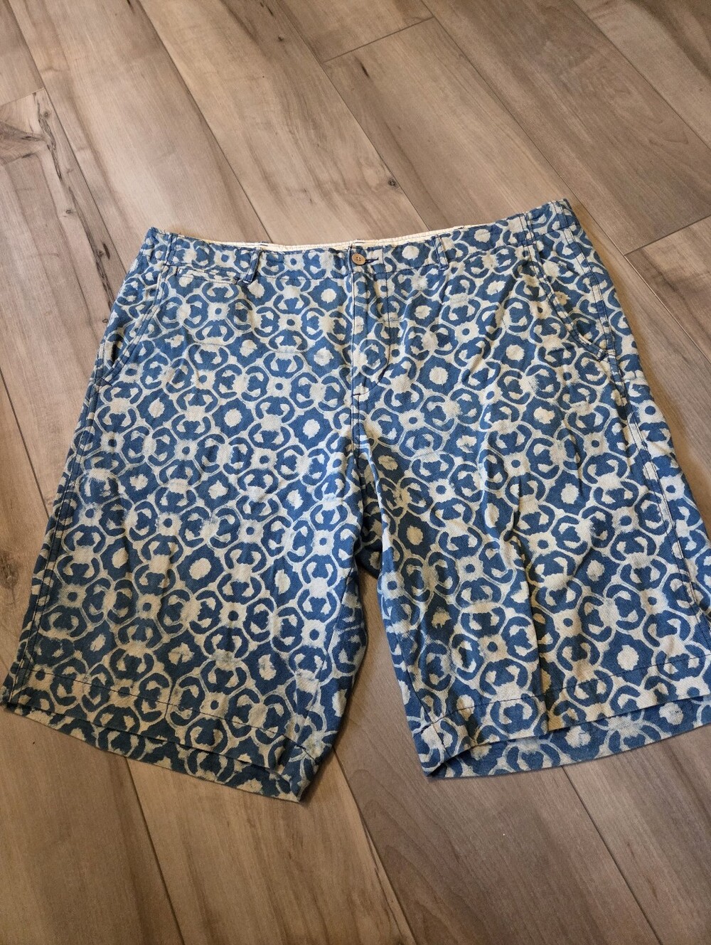 Denim & Supply Ralph Lauren Blue and Cream Patterned Men’s Flat Front Shorts